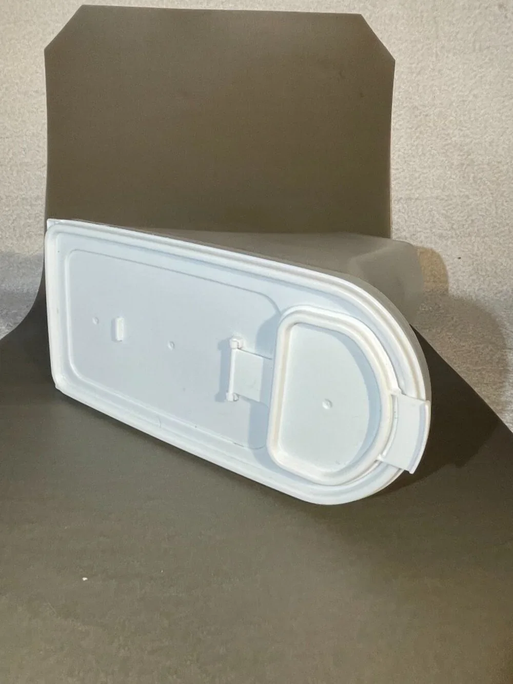 Iris US Pet Food Container 12x9x5